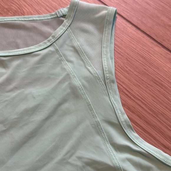 Lululemon Sculpt Tank Top in Wild Mint - Picture 3 of 9
